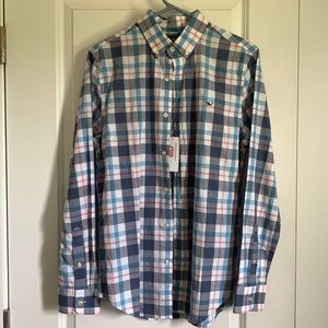 Vineyard Vines 100% cotton button down collar shirt